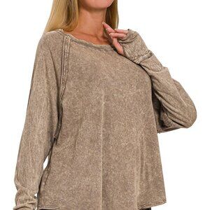 ✨NWT Zenana Crinkle Washed Thumb Hole Cuffs Long Sleeve Top
